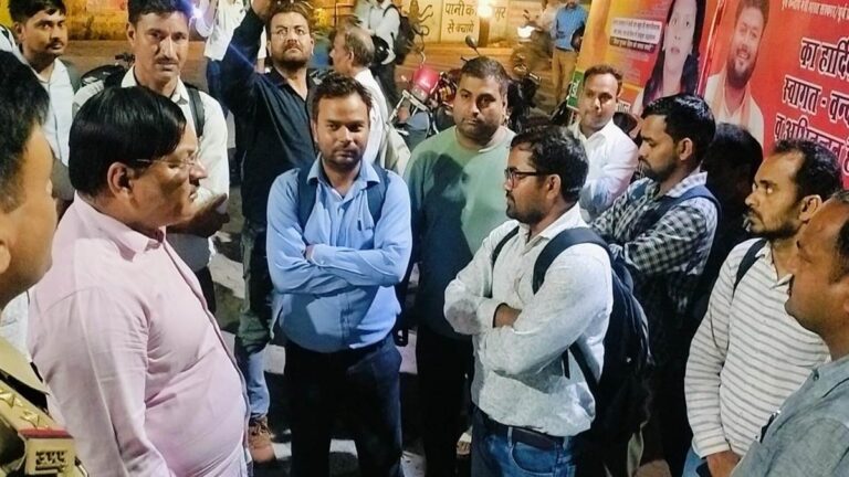 यहां कैसे आए हो...कौन काम नहीं कर रहा