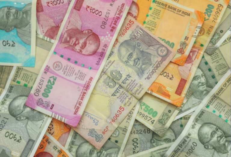 स्कूल बंद 8