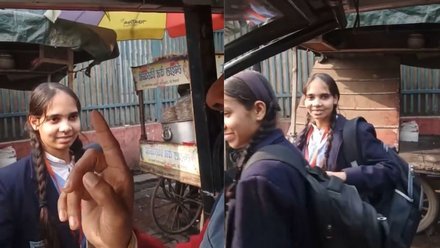 E Rickshaw driver Viral Video