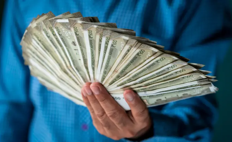 रिटायरमेंट के बाद पैसा खत्म न हो